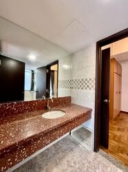 UE Square (D9), Apartment #606258251